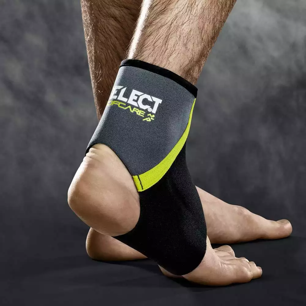 Select Support - Ankle Support 6100 Massage/Support 4 Select Support - Ankle Support 6100 Massage/Support