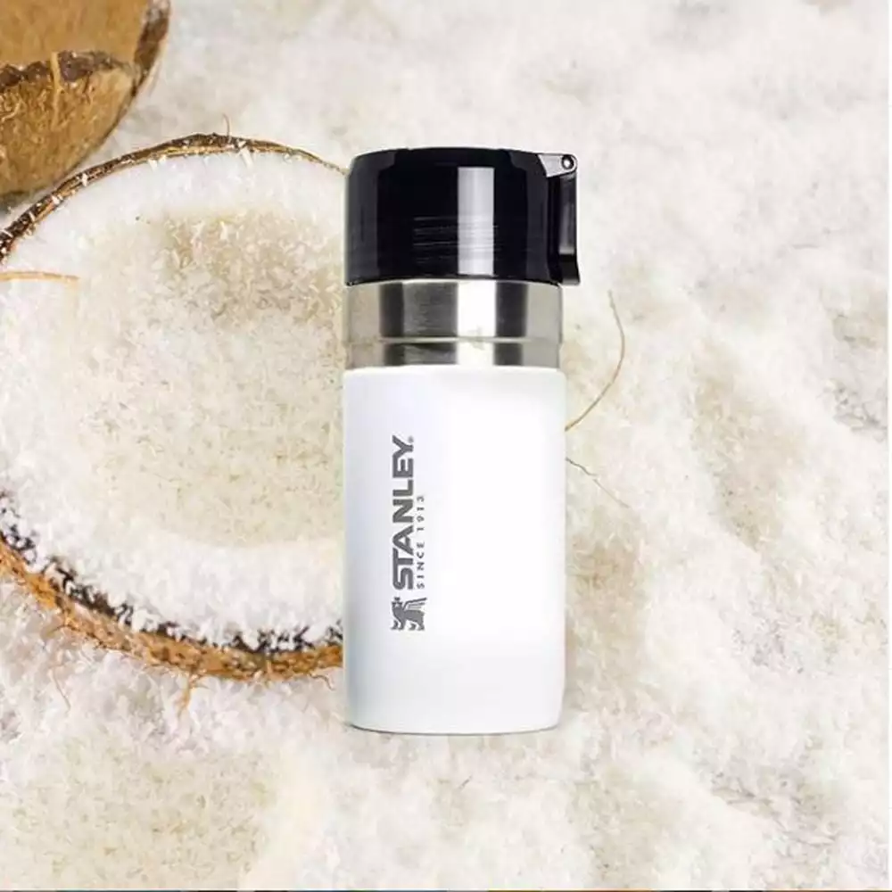 Stanley GO Bottle With Splash Guard Vacuum Insulated Tumbler 16 Oz./473 Ml (Polar White) 4 Stanley GO Bottle With Splash Guard Vacuum Insulated Tumbler 16 Oz./473 Ml (Polar White)